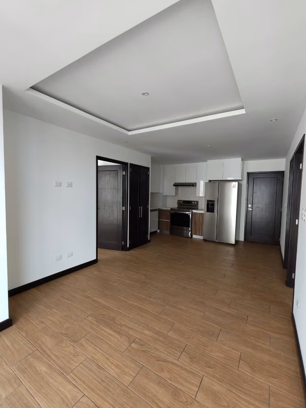 APARTAMENTO EN ALQUILER! TORRE PRAGA – VISTA HERMOSA I, ZONA 15