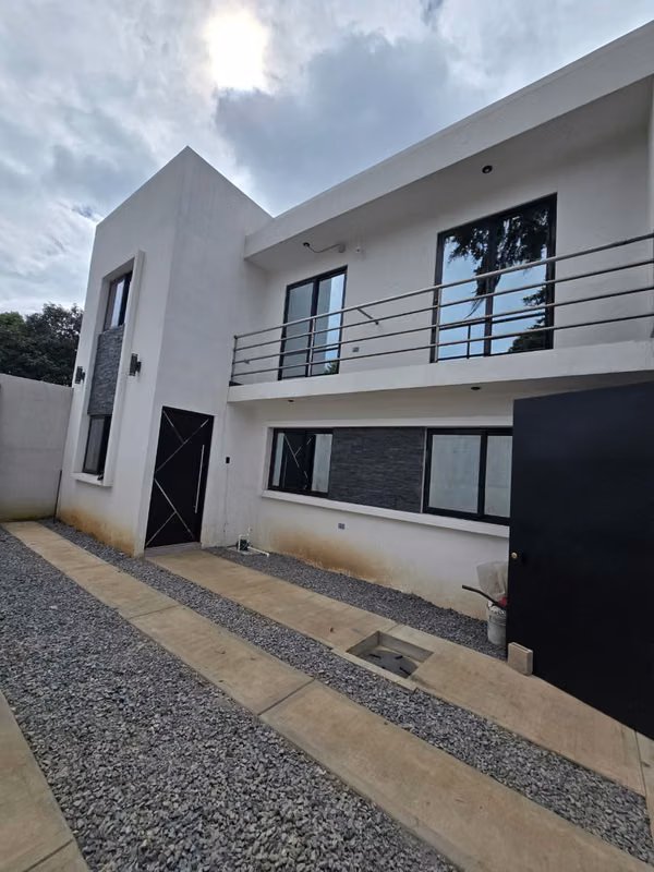 Casa en El Tejar, Chimaltenango