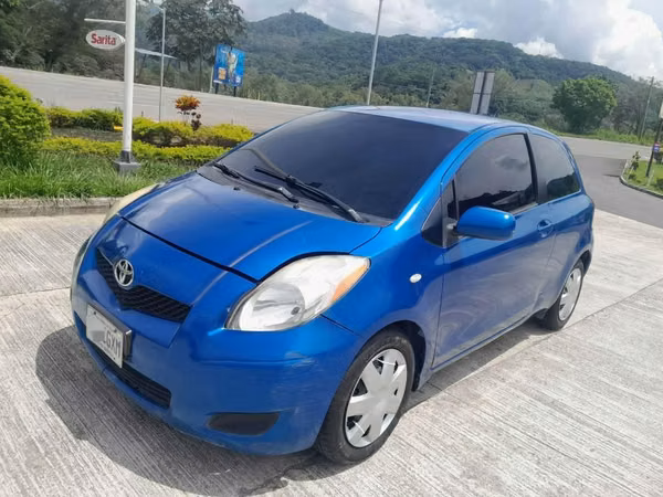 Toyota Yaris Mecánico año 2009