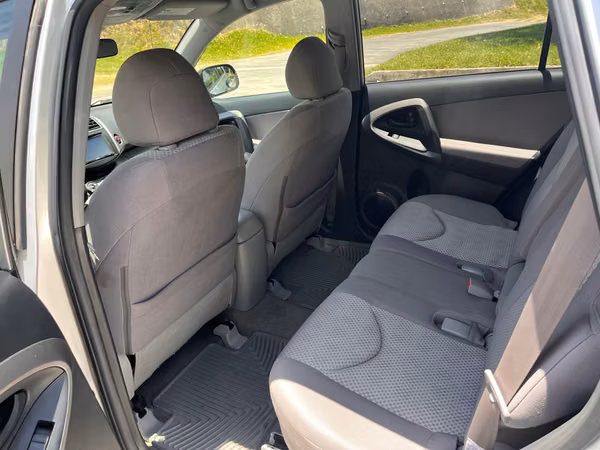 Toyota Rav 4