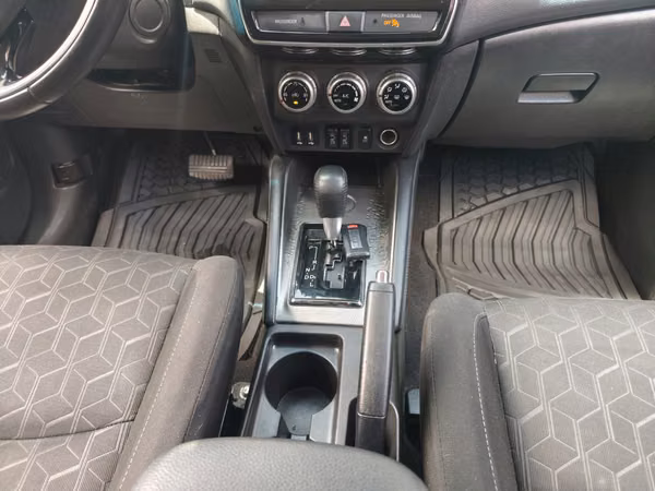 Mitsubishi Outlander Sport Se 2wd Modelo 2021