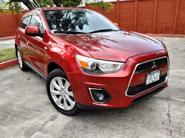 MITSUBISHI OUTLANDER 4x2 