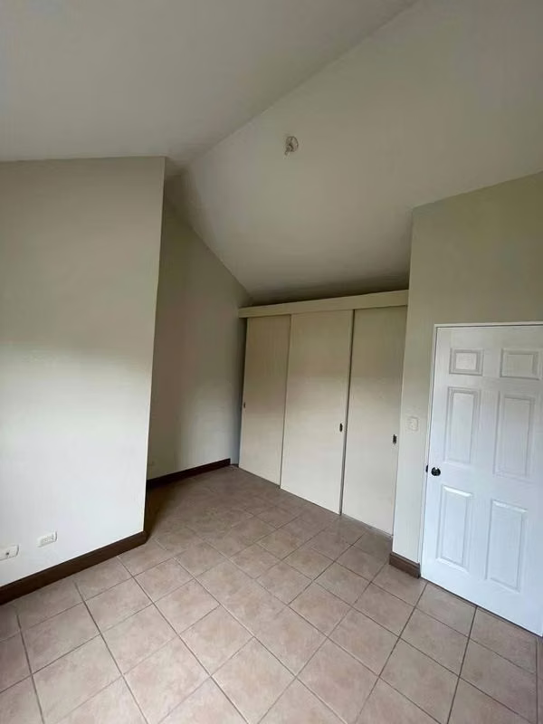 HERMOSA Y AMPLIA CASA EN VENTA EN EL NARANJO CONDOMINIO SAN BASILIO