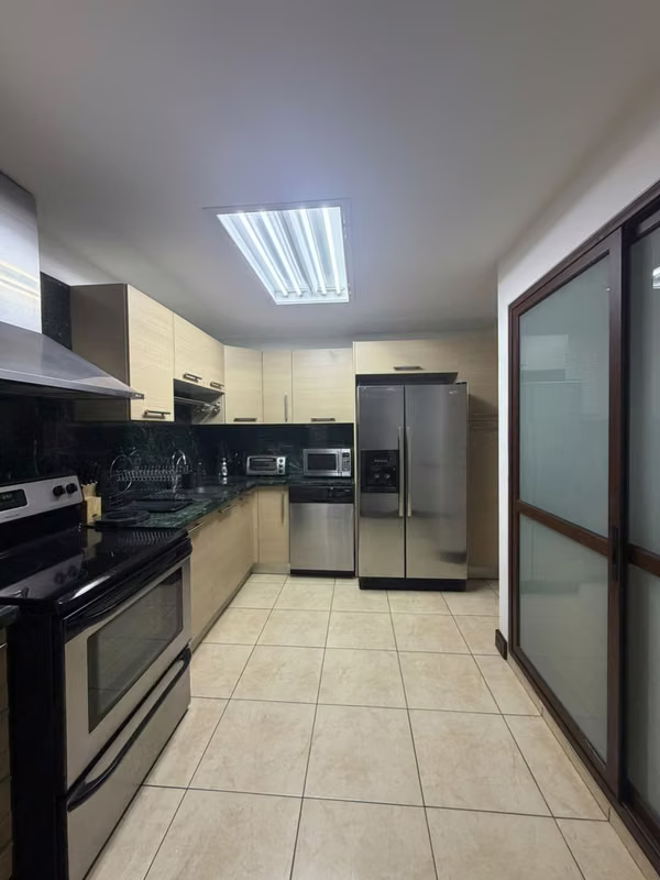 APARTAMENTO EN ALQUILER | SANTA MARÍA, ZONA 10