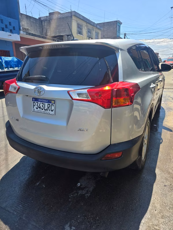 Toyota RAV4 | 2014
