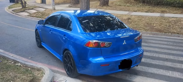 Bonito Mitsubishi Lancer