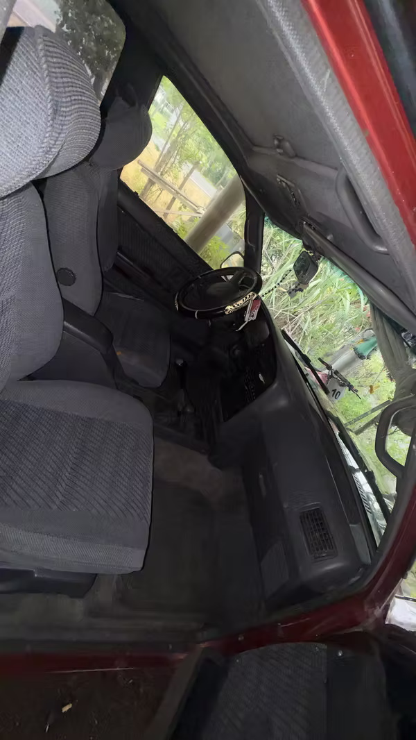 Toyota 4Runner 1992 V6  precio poco negociable