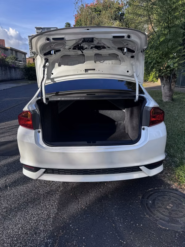 Vendo Honda City 4DR LX 2018