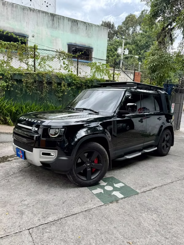 LAND ROVER DEFENDER 3.0 HÍBRIDA AUTOMÁTICA 4WD 6 CIL. 2023 DE AGENCIA