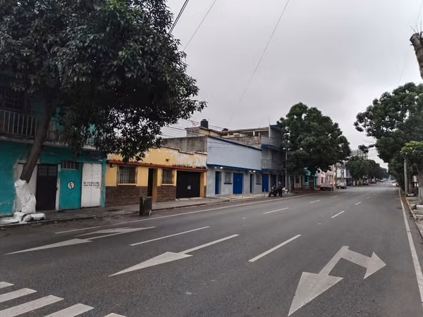 Casa comercial en Zona 12