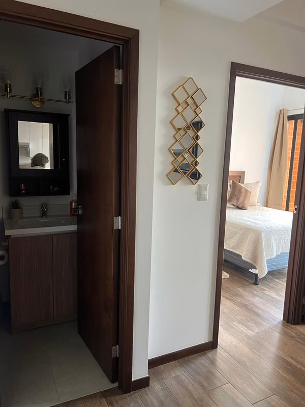 Zona 10 Brunelo apartamento Amueblado