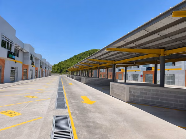 OFIBODEGA EN RENTA – PARQUE INDUSTRIAL EN NARANJO, MIXCO   Ubicación, Zona 4 de Mixco  