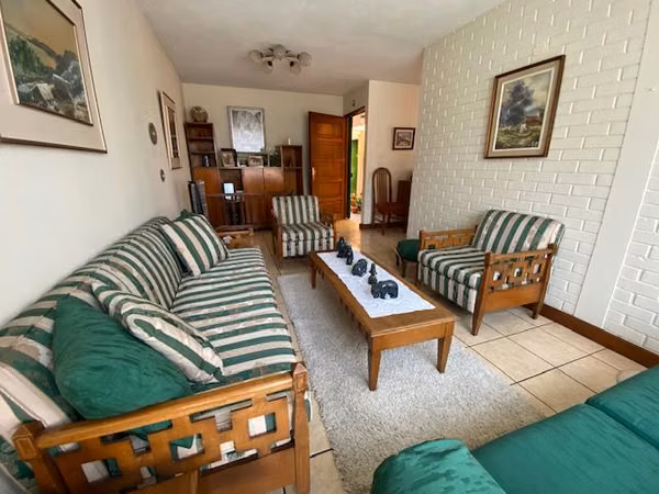 Casa en Venta en Granai III, Zona 11 | 1 Nivel, Jardín y POT G5