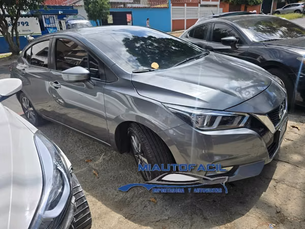 Nissan Versa de Agencia M. 2023