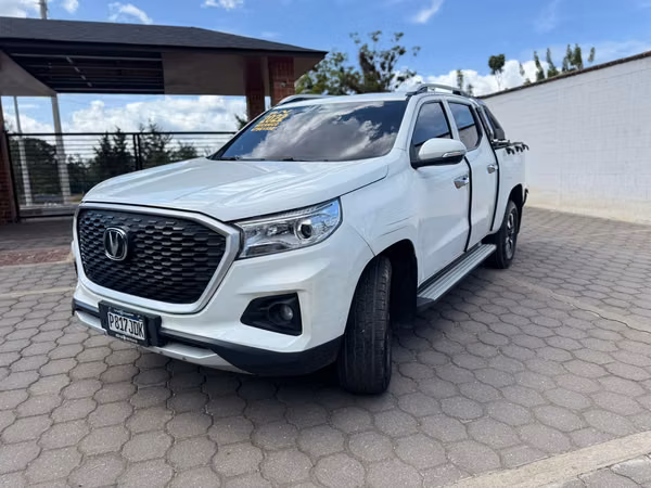 VENDO CHANGAN HUNTER PICKUP 2022