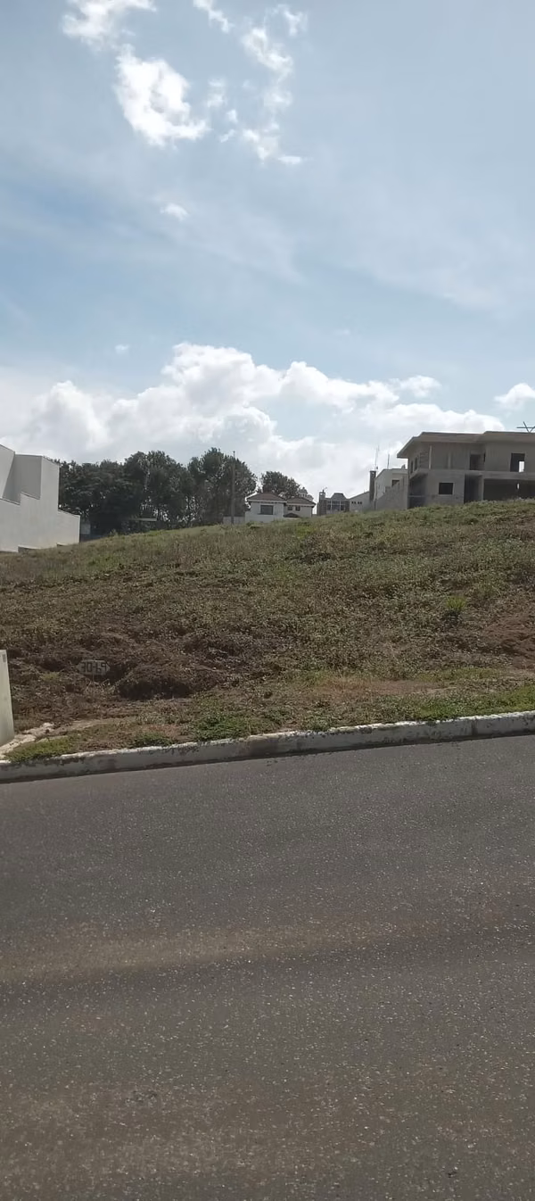 Terreno en Carretera a Santa Elena Barillas