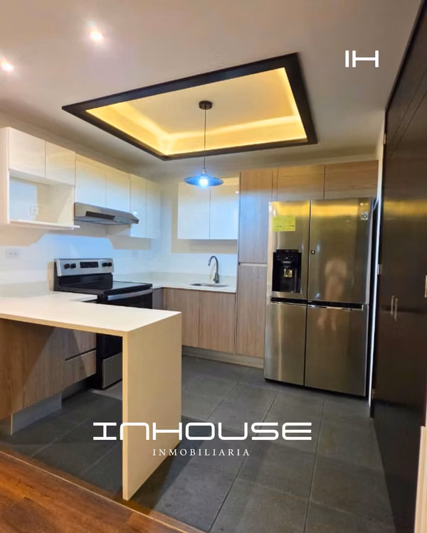APARTAMENTO EN RENTA ZONA 12  EN NIVEL ALTO 