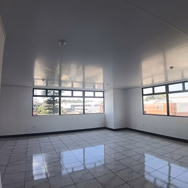Zone 12 Petapolis office in rent