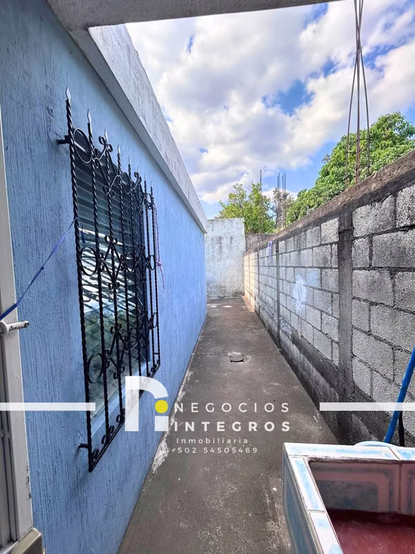 REMODELED HOUSE FOR SALE IN HIGH FLAT, NEW VILLA
