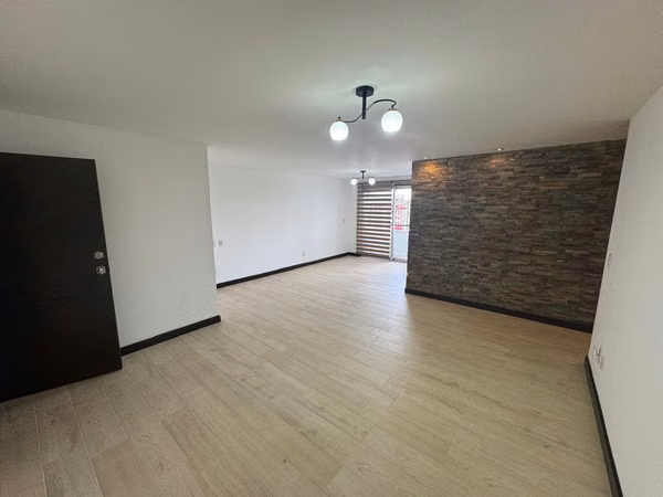 LINDO APARTAMENTO EN RENTA EN CATANIA ZONA 14