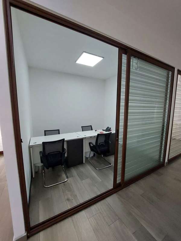 Cayalá office, area 16