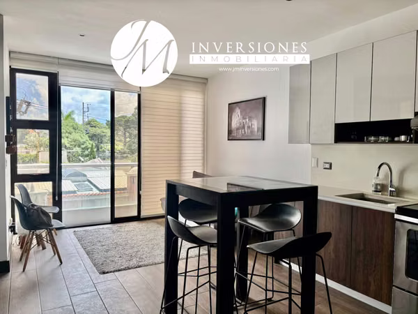 Apartamento en Renta Amueblado en zona 10