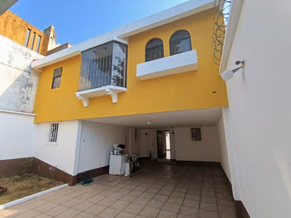 LINDA CASA EN RENTA EN RESIDENCIAL LO DE VALDEZ KM 20.5 CARRETERA A SAN JOSE PINULA