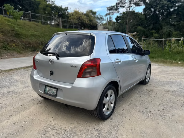 Toyota Yaris 2006 agencia