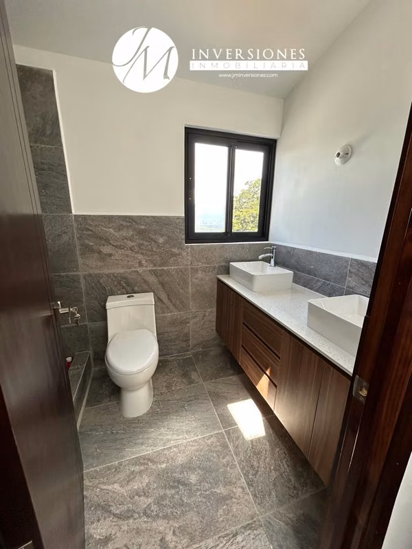 Casa en Venta km 20 San José Pinula