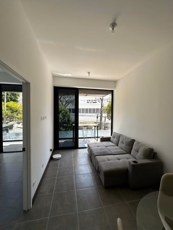 Apartamento semi amueblado en Vista Hermosa I, Zona 15