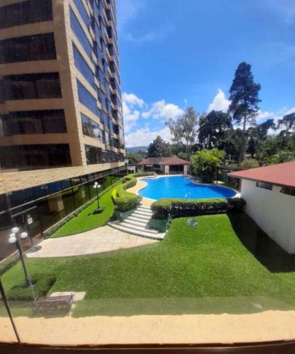EXCELLENTLY PRICED APARTMENT FOR SALE OR RENT, FURNISHED AND EQUIPPED AT MILENIA, ZONE 10 – OAKLAND