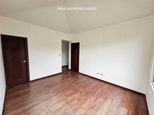 km 10.5 Carretera a El Salvador, Vistalvalle, casa en venta