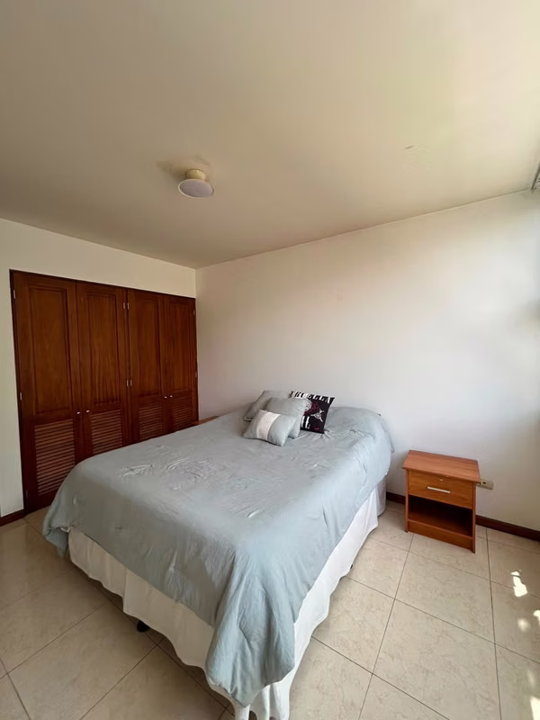 Sale Apartment in Torre del Valle 2 rooms Zone 10