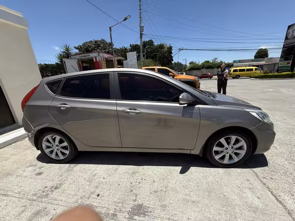 Sale Hyundai Accent agency model 2018