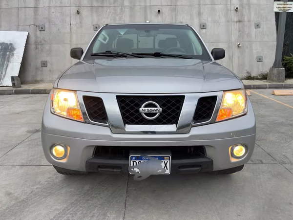 PICK UP NISSAN FRONTIER SV KING CAB 2WD 2017