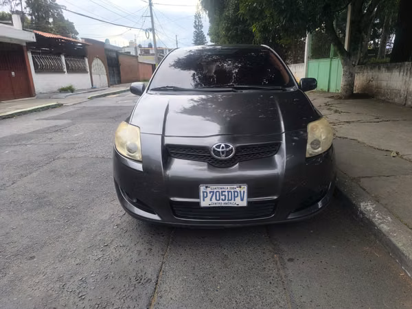 Toyota Auris 2009 de Agencia Full Equipo