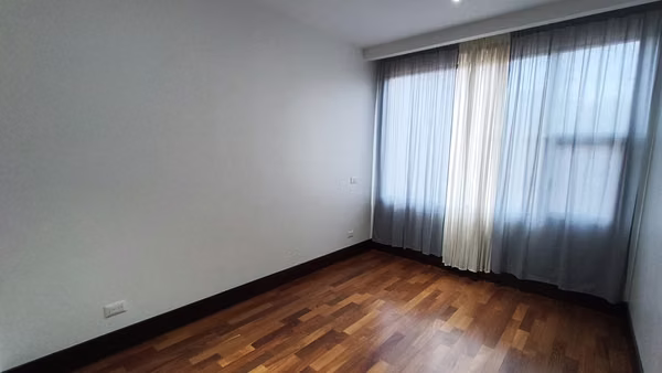 Apartment for Sale in Laurel z15 vh1