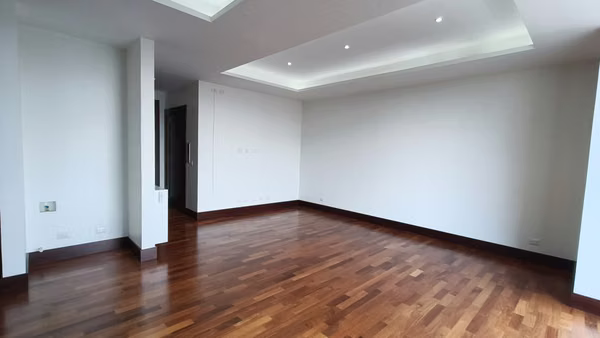 Apartment for Sale in Laurel z15 vh1