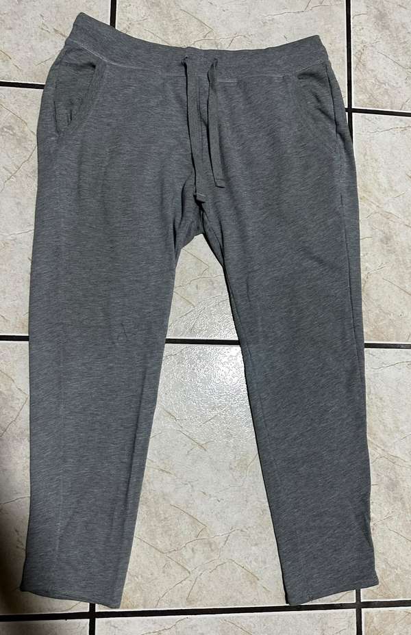 PANTS - MARCA: UNITED COLORS OF BENETTON – COLOR: GRIS CLARO - ORIGINAL - TALLA: XL