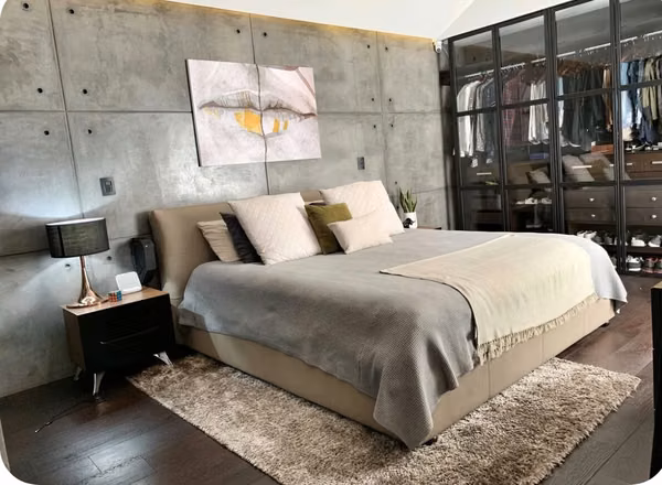 Nice house furnished one block of Ave Las Americas