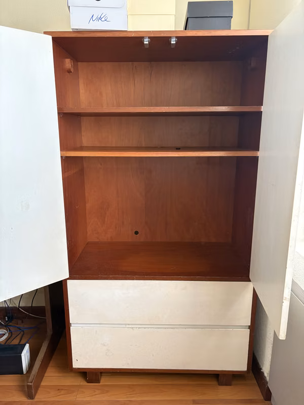 High and spacious wardrobe of 1.80 m with 2 drawers and internal shelf