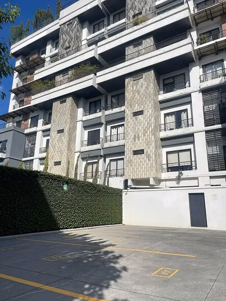 Apartment rental in area 11 2 bedroom Balmes with extension in social areas