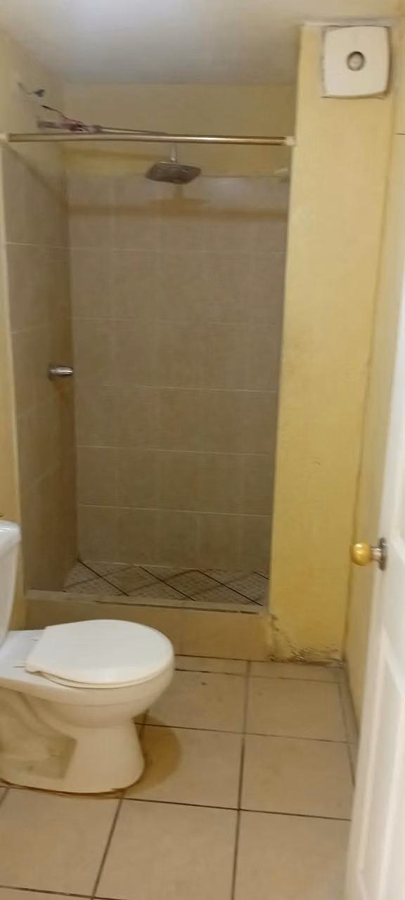 APARTAMENTO EN RENTA EN CONDOMINIO EL REFUGIO 1, ZONA 18