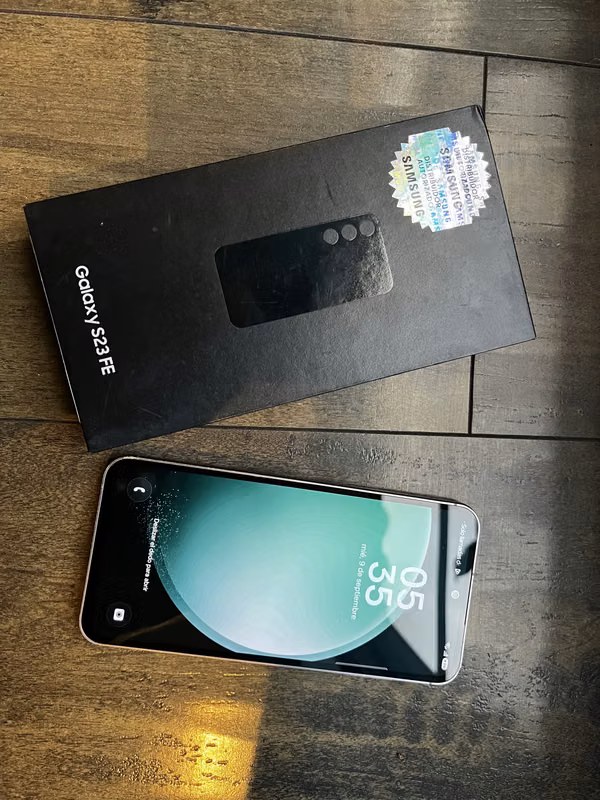 Samsung Galaxy S23 FE 5G - 128GB
