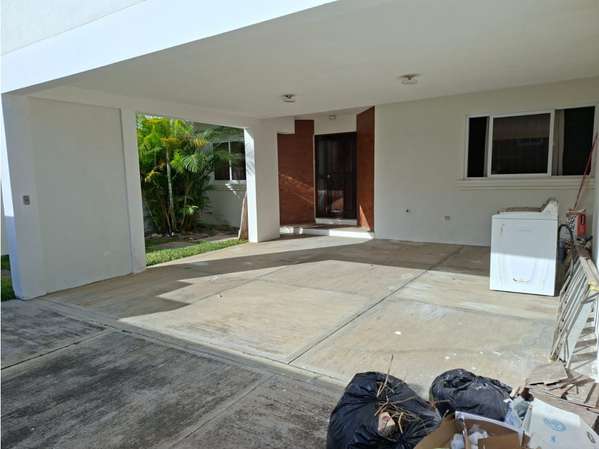 Casa en Renta Zona 16