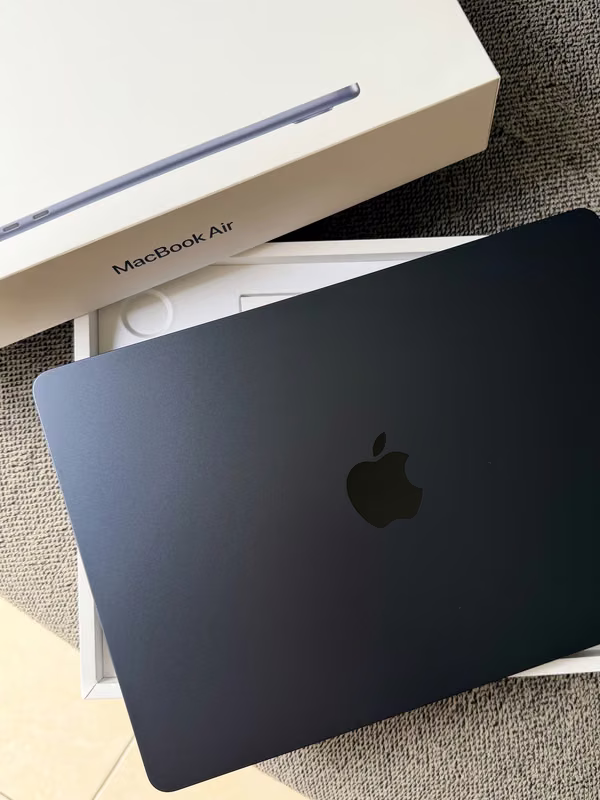 MacBook Air M2 15 