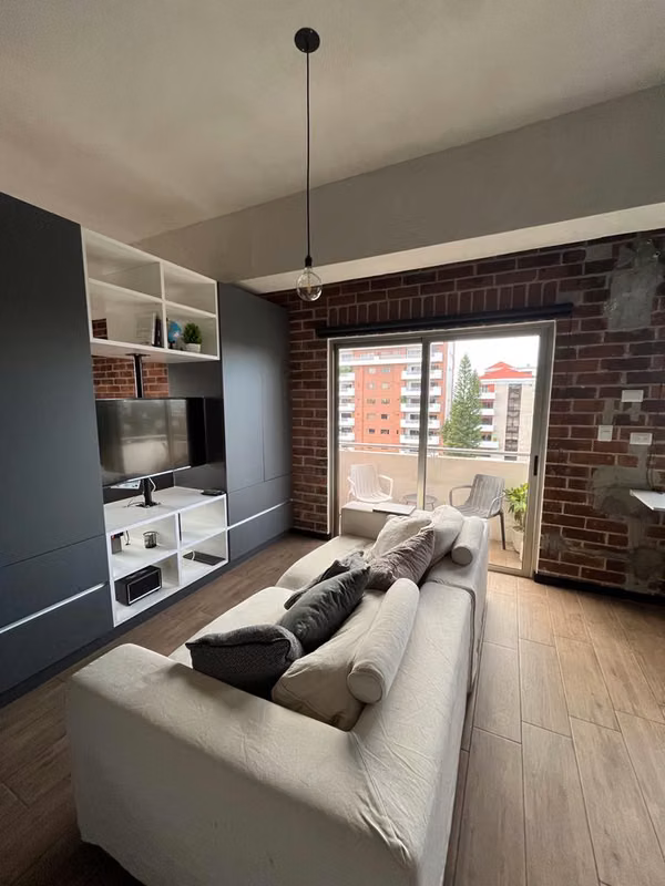 APARTAMENTO EN RENTA EN ZONA 10 EDIFICIO CASALINI ALTAMIRA