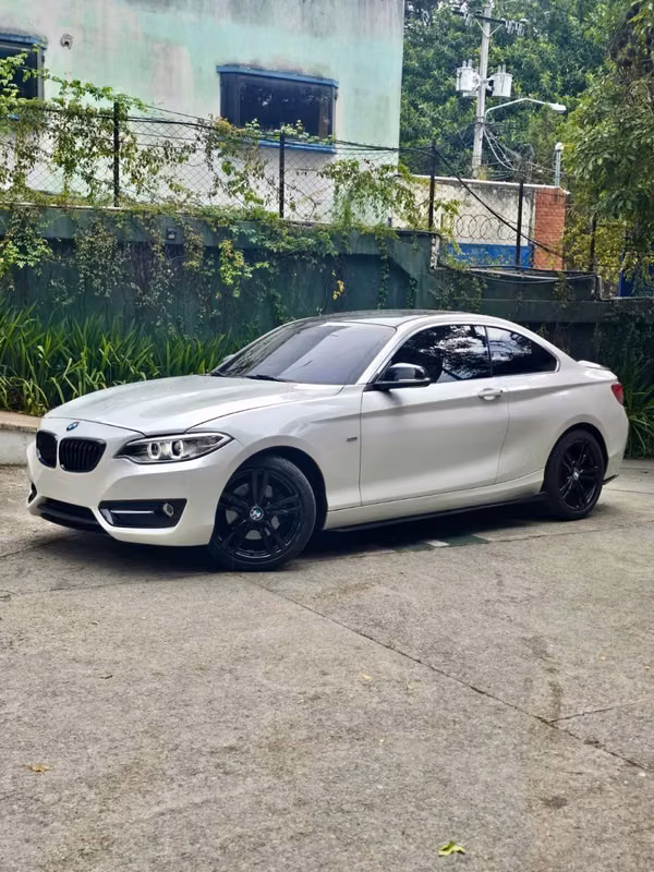 BMW 220i COUPE KIT M 2.0 TWIN SCROLL TURBO AUTOMÁTICO 4 CIL. 2017 AGENCIA