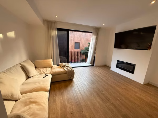 Vendo casa en Zona 13 CONDOMINIO CAÑADAS DE ELGIN