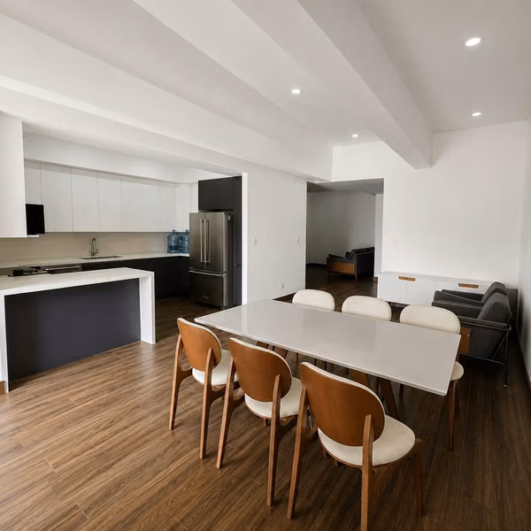 Zone 14 Canada apartment in rent